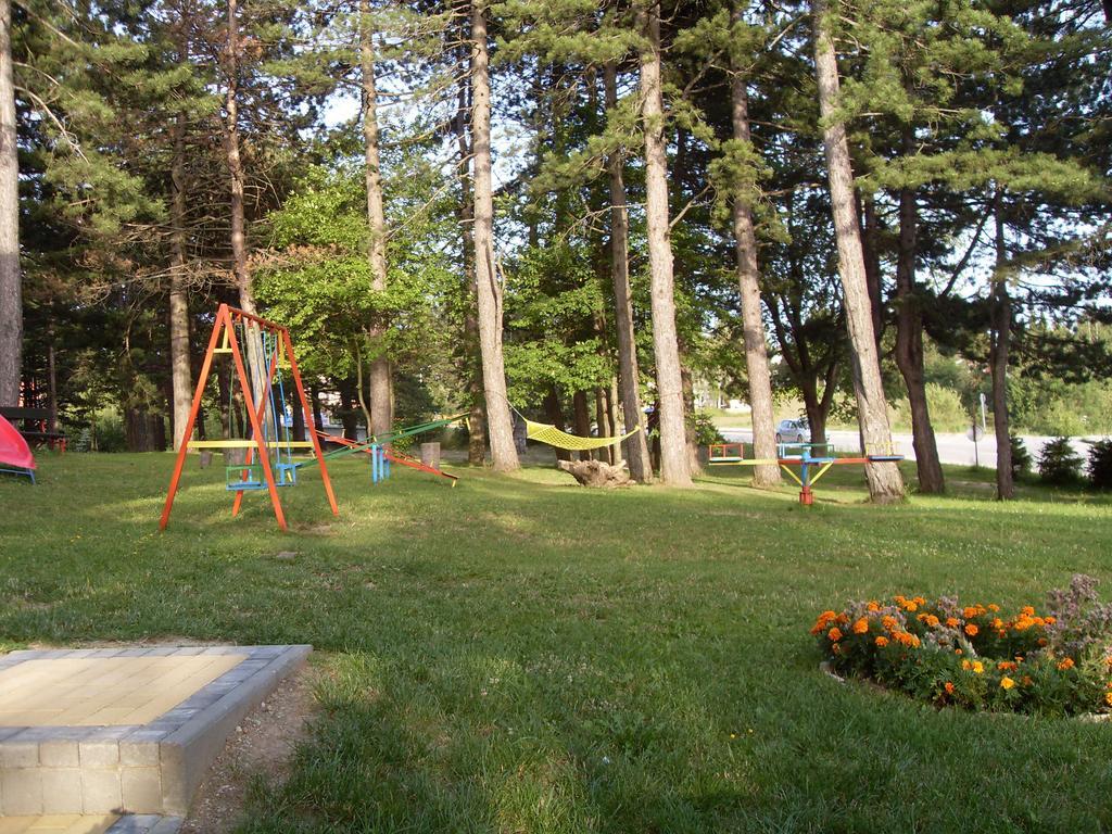 Guest House Colovic Zlatibor Eksteriør bilde